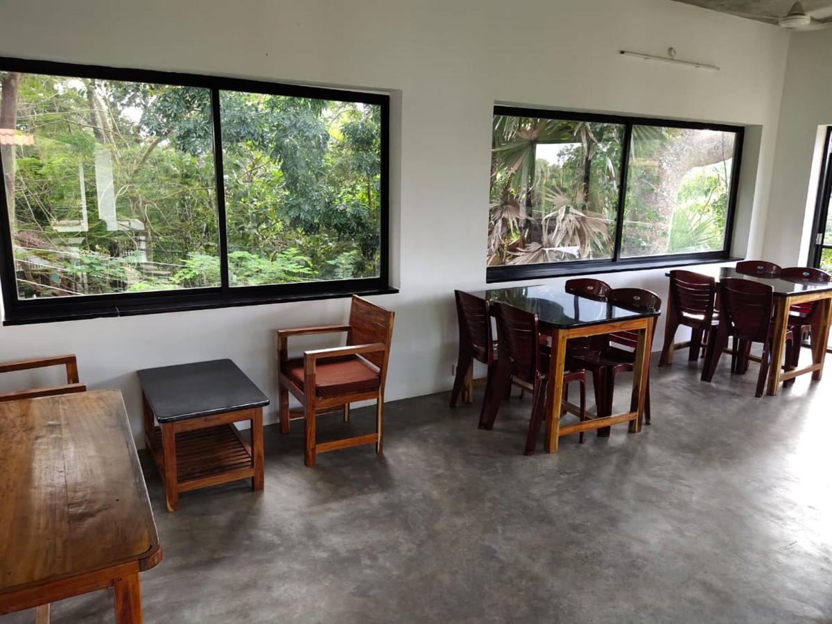 Le Tamarin Guest House Auroville Exterior foto